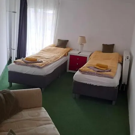 Central City Apartman Debrecen Exterior foto