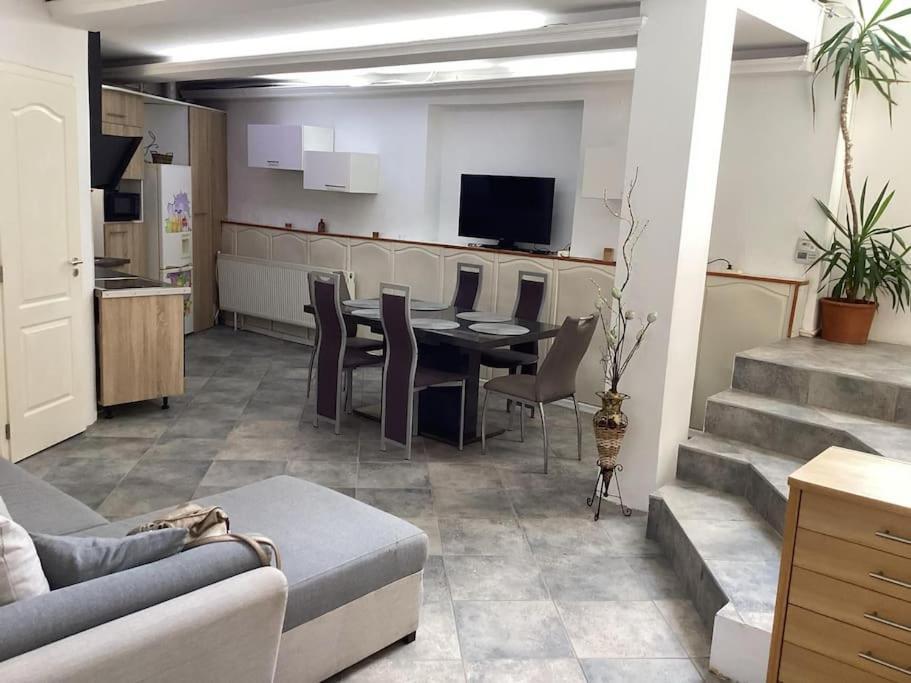 Central City Apartman * Debrecen